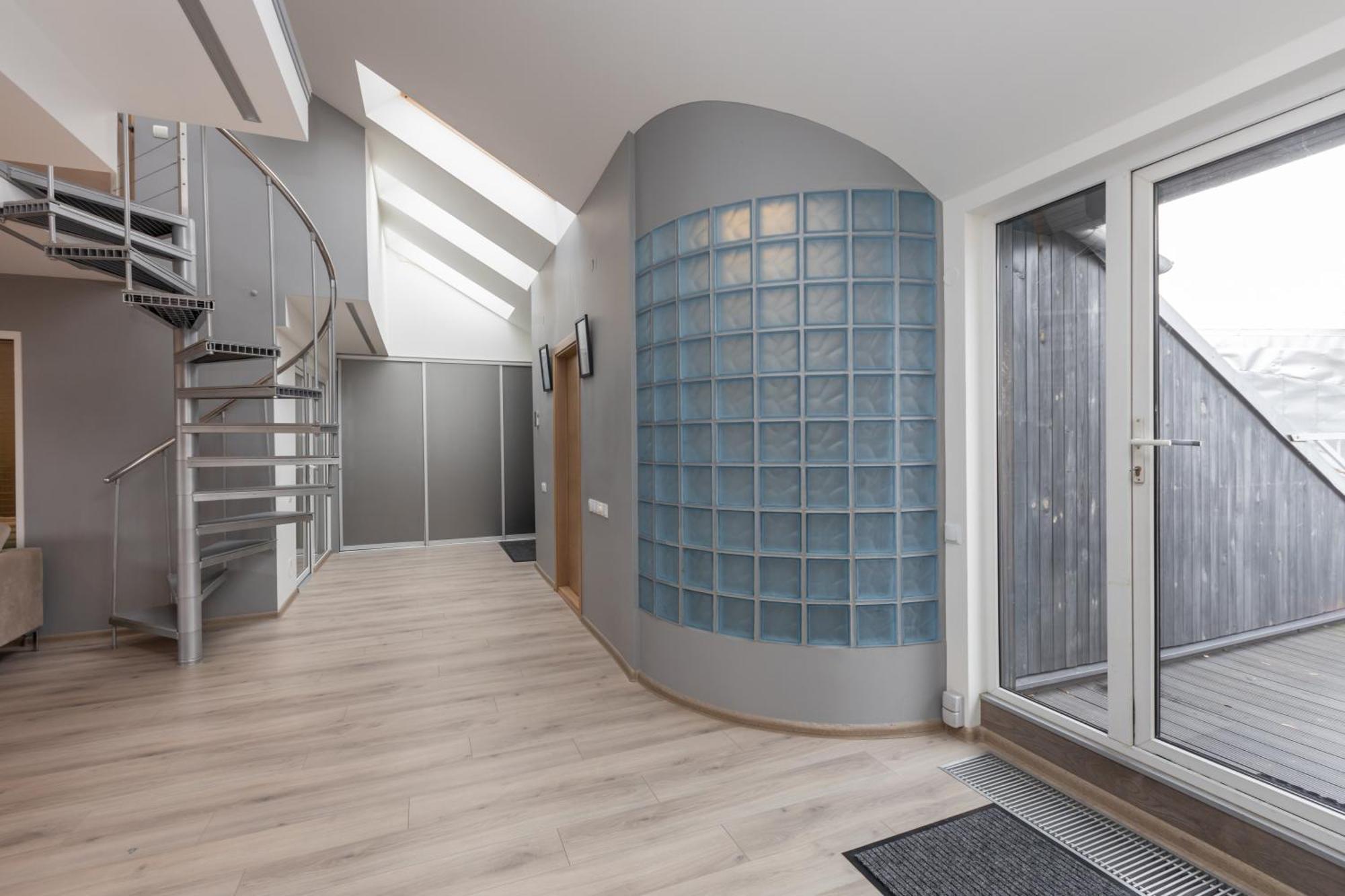 Penthouse Apartment With Terrace Riga Exterior photo